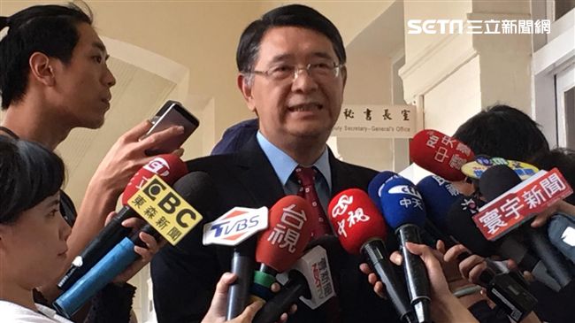 林志嘉：禁中時電子報申請實習生入院