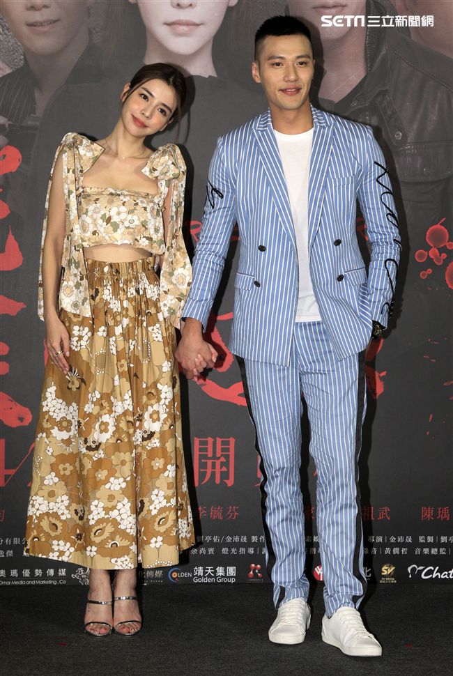 電影「最完美女孩」男女主角張睿家、李毓芬。（記者邱榮吉/攝影）