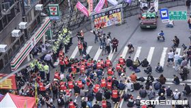 監督年金改革行動聯盟《夜宿圍城》，軍公教，軍人，年改　圖／記者林敬旻攝