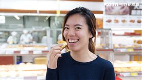 端午節還沒到就試吃月餅？50名大學生衝大潤發為做這件事…