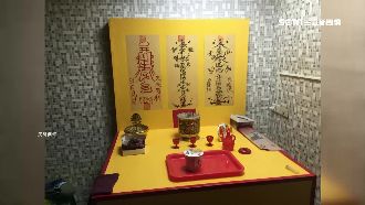 通緝犯拜狐仙攬客　卻招來員警查緝