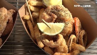 夜市小吃拚高檔路線　現炸龍蝦瘋嘗鮮