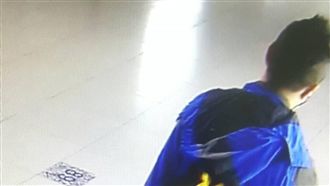 獨／台北車站現血跡？「滴血」男曝光