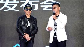  羽泉要解散？胡海泉出面力挺搭檔 圖／翻攝自微博