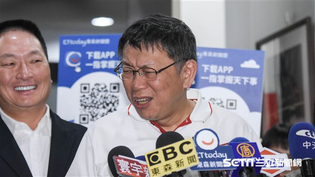 侯友宜開嗆　柯：選舉快到大家怪怪的