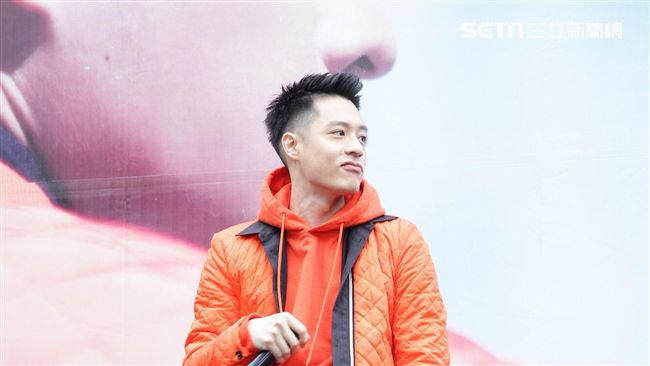 炎P嗆裝英雄　周湯豪：我不會妥協