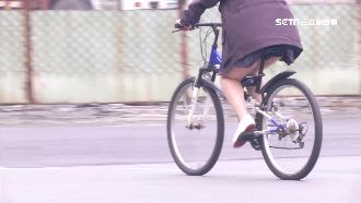 單車左轉遭撞　後方機車「無罪」關鍵