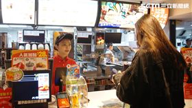 年輕人為何愛到麥當勞打工？大數據揭密