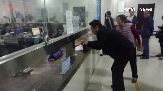 超低服務窗口　阻擾「超會盧」客人