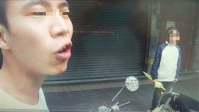 警方密錄器錄下鍾男飆罵全程。（圖／翻攝畫面）