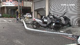 追匪2警車對撞　警恐扛毀損責任