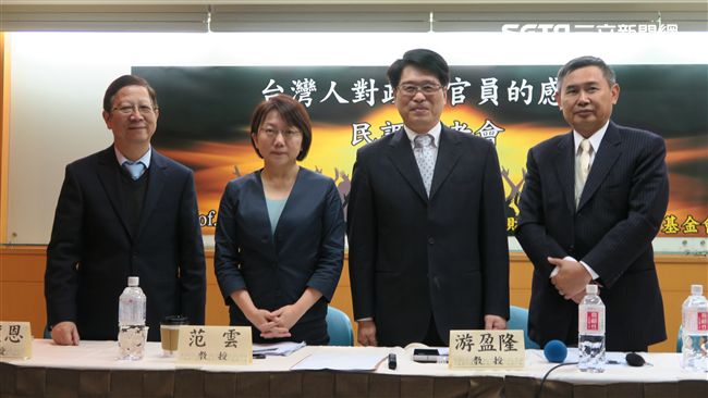 綠完全執政一年 　6成民眾不滿表現