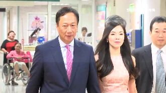 郭台銘考慮選總統　曾馨瑩立場曝光！