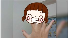  蜜袋鼯,YouTube,訓練,召喚,降落,飛行,臉,手 圖／翻攝自YouTube，PTT https://goo.gl/zsTn2u https://goo.gl/UZ3uEZ