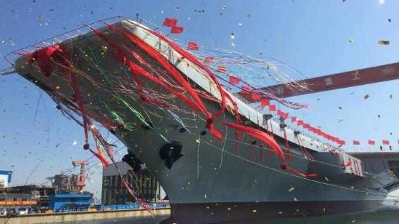 韓、美緊張之際　陸首艘自製航母下水
