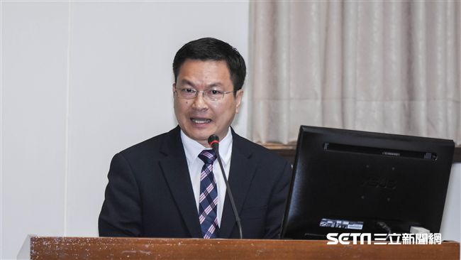 台化未符環評承諾　魏明谷開罰12億