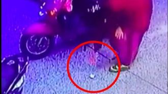 拾金不昧...撿到的竟然是自己的錢