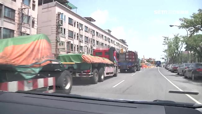 買便當違停路中央　大車司機挨罰9百