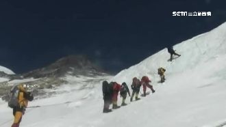 情侶登珠峰遇死劫　致命原因是這個…