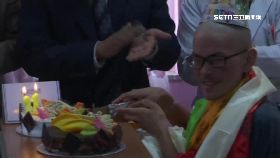 W聖岳吃女友2400.