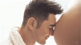 Angelababy,楊穎,小海綿,代理孕母,瘦身,黃曉明,陳漫　圖／翻攝自微博