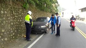 蘆洲分局明天起將強力掃蕩停放在路邊的無牌車。（圖／翻攝畫面）