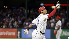 ▲Carlos Gomez在7局擊出2分砲，達成完全打擊。（圖／美聯社／達志影像）