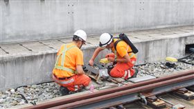 高鐵維修。（圖／記者馮珮汶攝）