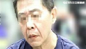 姜男因案通緝逃亡13年，還更名開小吃店為生，警喬裝客人逮獲他後，再前往其住家逮到另一名遭通緝的王男（翻攝畫面）
