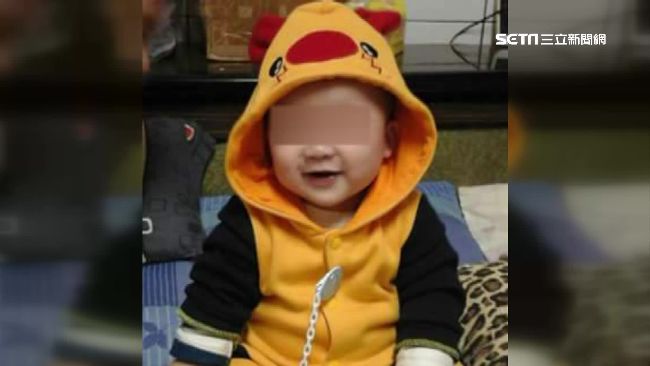2歲男童誤食快乾膠　父母慌求警開道