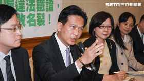 民進黨立委林俊憲召開黃國星就是你記者會 圖／記者林敬旻攝