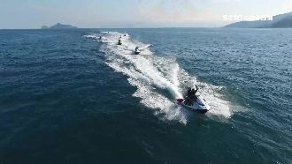騎水上摩托車環島　7天6夜寫下紀錄