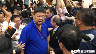 再爆衝突　藍委改用「這個」杯葛前瞻