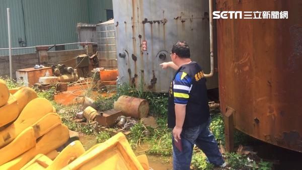 泰山區中港大排染色　阿羅哈客運遭罰