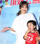 梁文音擔任公益大使幫助發展遲緩的慢飛天使們，擁有重新起飛的翅膀。（記者邱榮吉/攝影）