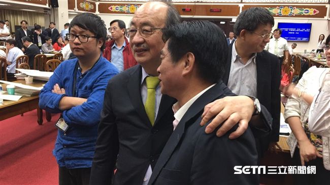 老柯批「國會當廟會」　下周再戰前瞻