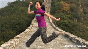 部落客星希亞罹癌後，列出46項心願清單，其中一項為爬萬里長城。（圖／星希亞提供）