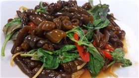 便當,配菜,海茸,毛毛蟲,海帶,電話線,爆廢公社　圖／翻攝自爆廢公社