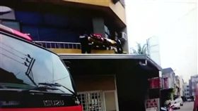 曬衣,墜樓,失足,雨棚,踩空,美容院