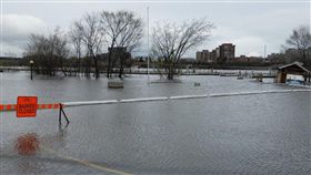多倫多,豪雨,加拿大,洪水,魁北克省,水災,土石流(推特 https://twitter.com/kvallevand/status/861341294110572544)