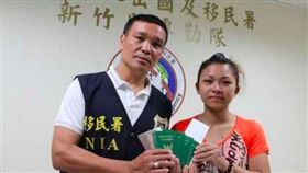 歐陽國麟曾自掏腰包送沒錢的泰國女子回鄉。圖／翻攝照片