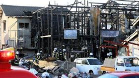 北九州木造公寓成火海 6死5傷_朝日新聞