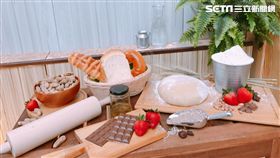 萊爾富,超商,麵包。（圖／記者馮珮汶攝）