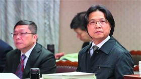 內政部長葉俊榮（右）為了處理張藥房重建問題，內部成立專案小組。攝影／新新聞柯承惠