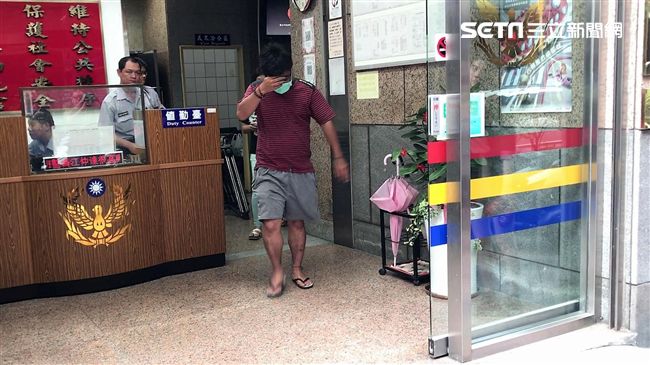 當街毆老翁遭肉搜　啃老情侶想告鄉民