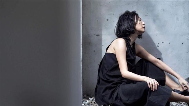 自爆愛上人夫　女星寫解冤咒斬情愫