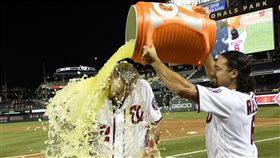 Ｍatt Wieters敲再見安 Anthony Rendon潑水（ＡＰ）