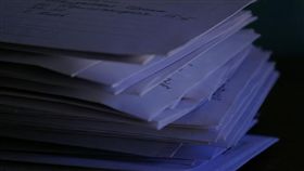 寫信,信件,情書(flickr https://www.flickr.com/photos/105637782@N04/10330868556/in/photolist-gJUpio-bLrYAp-gJUodM-bcJc8P-5PAhWU-4NE5e3-5qt9f-hjbY9-b9Fppr-U4JeU1-7GHyxJ-5PAiaS-5DqQDo-A48f9-8oQUn1-5PvXCe-3KWAo)