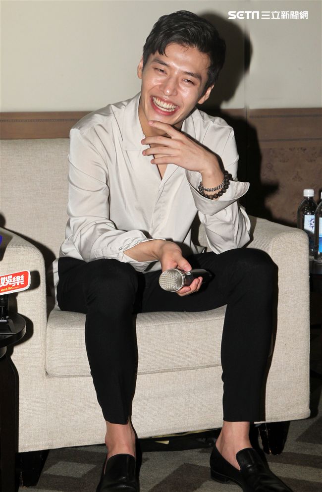 韓星姜河那首度訪台與粉絲見面。（記者邱榮吉/攝影）