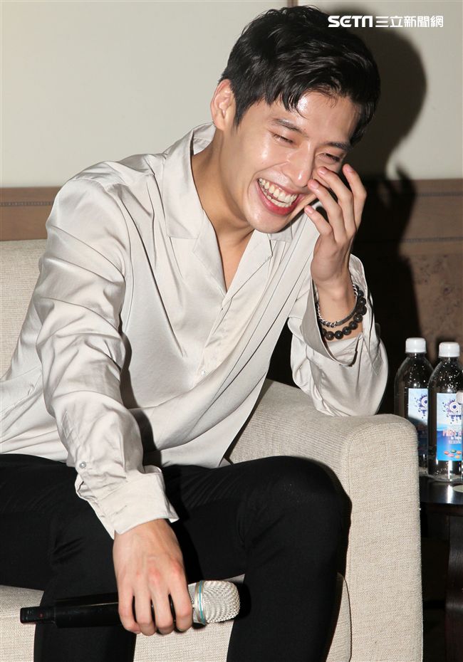 韓星姜河那首度訪台與粉絲見面。（記者邱榮吉/攝影）